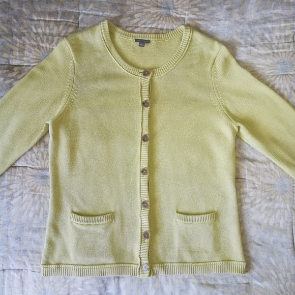 Ann Taylor light green cardigan size L - Picture 9 of 9